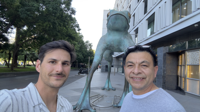 Mike, Docty and a big frog in Madrid - June 2025